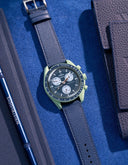 Mission to Earth (Pulseira de Couro) - Azul Marinho Epsom