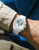 Mission To Earthphase - Moonshine Gold Snow (Pulseira de Borracha) - Pontos Azuis e Branco Premium