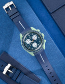 Mission to Earth (Pulseira de Borracha) - Listrado Azul e Branco