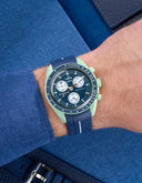 Mission to Earth (Pulseira de Borracha) - Listrado Azul e Branco